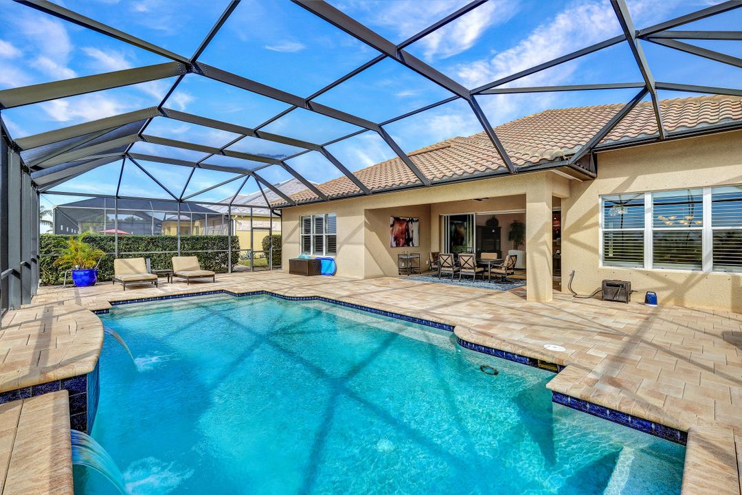 8993 Quarry Dr, Naples, FL 34120