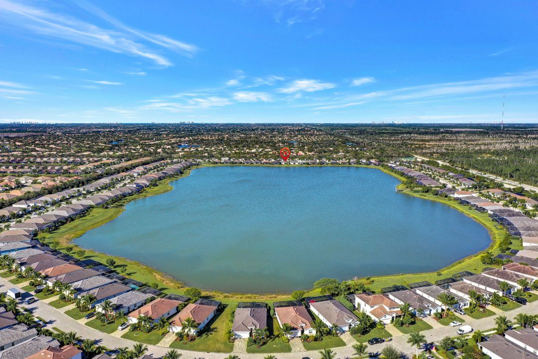 16467 Bonita Landing Cir, Bonita Springs, FL 34135