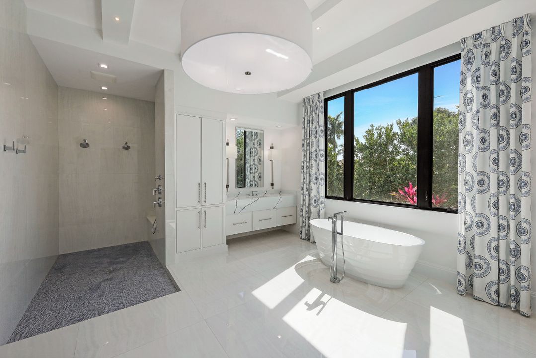 1433 Firwood Ct, Marco Island, FL 34145