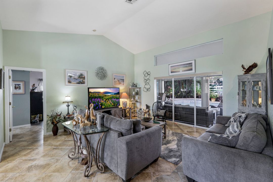12030 Wedge Dr, Fort Myers, FL 33913