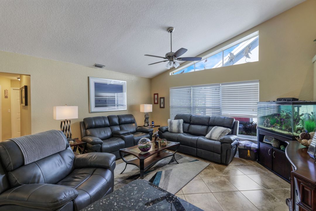 12030 Wedge Dr, Fort Myers, FL 33913