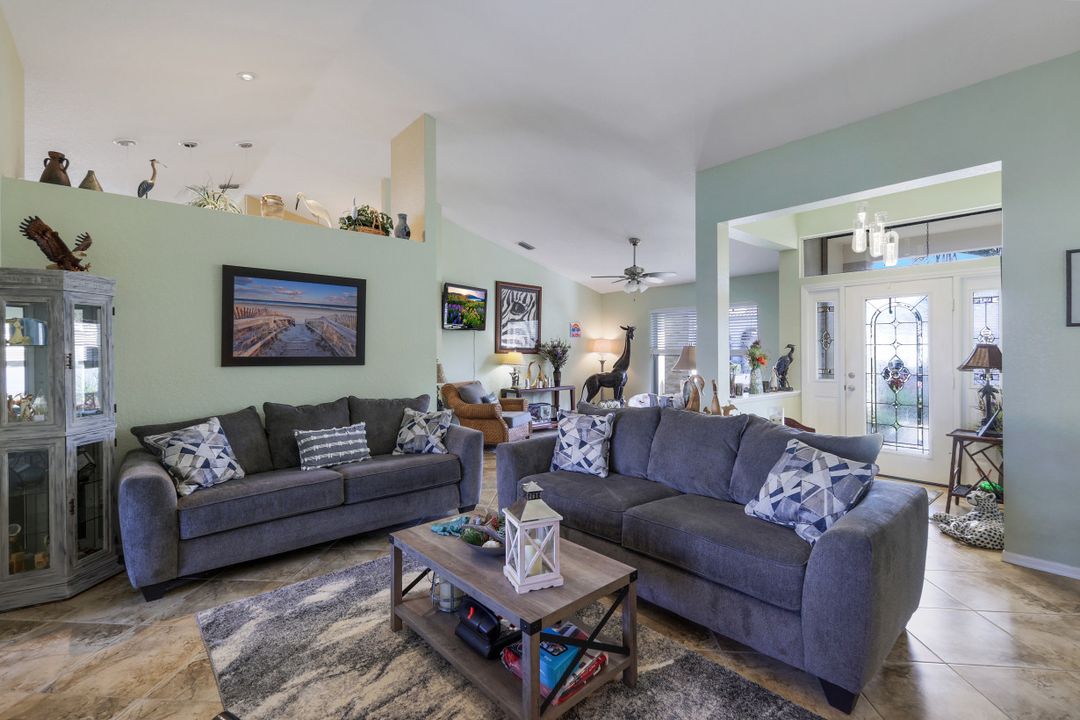 12030 Wedge Dr, Fort Myers, FL 33913