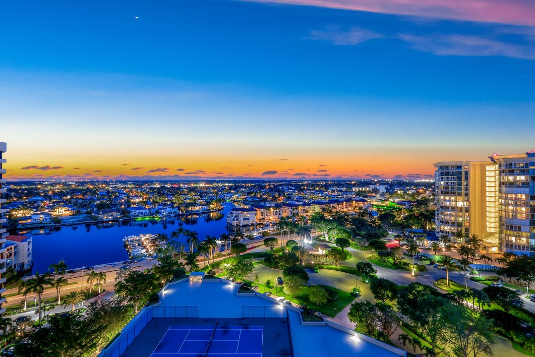 4401 Gulf Shore Blvd N, Naples, FL 34103