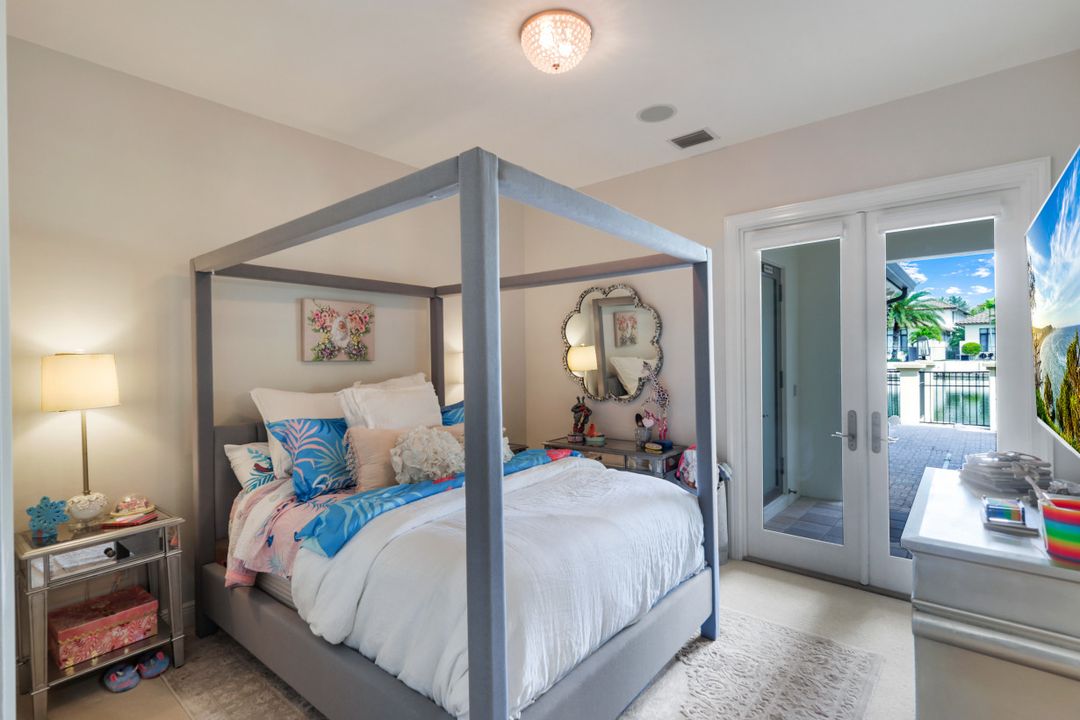 16649 Toscana Cir #805, Naples, FL 34110