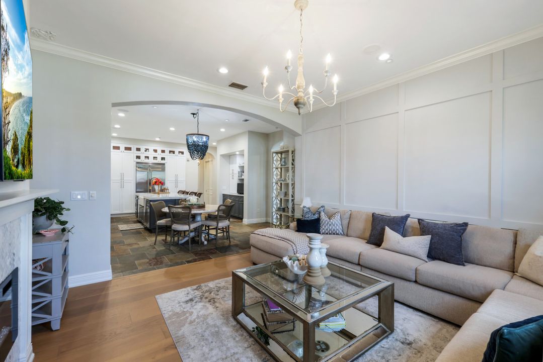 16649 Toscana Cir #805, Naples, FL 34110