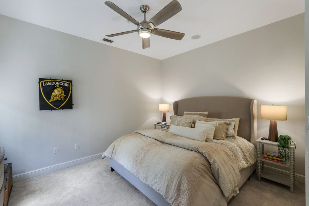 16649 Toscana Cir #805, Naples, FL 34110