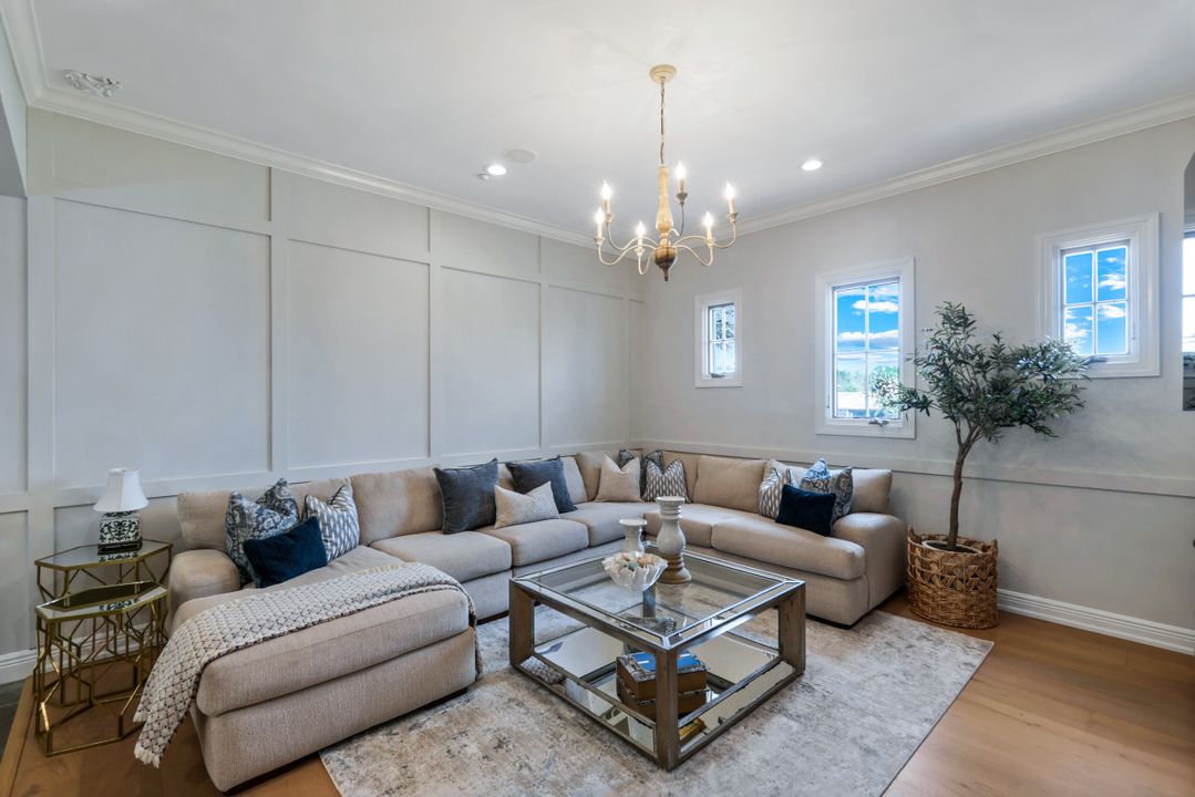 16649 Toscana Cir #805, Naples, FL 34110