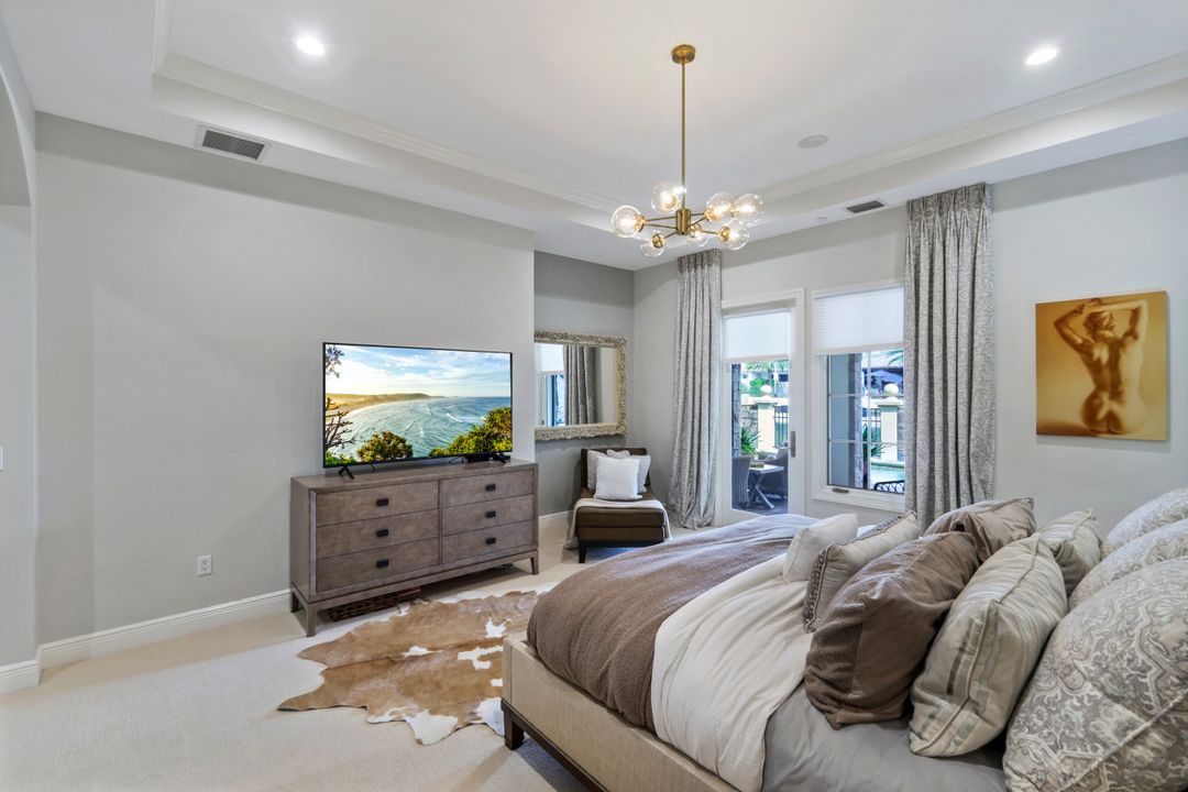 16649 Toscana Cir #805, Naples, FL 34110