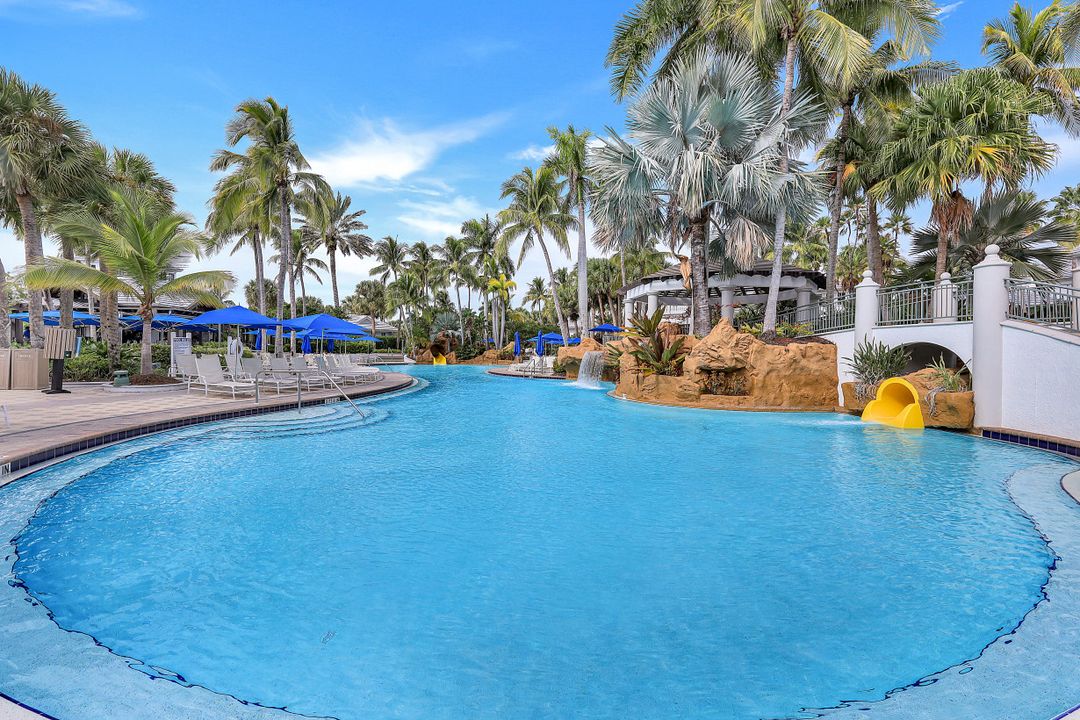 3093 Aviamar Cir #104, Naples, FL 34114
