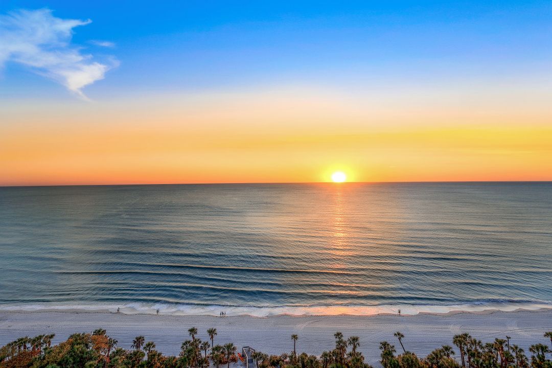 8231 Bay Colony Dr #1701, Naples, FL 34108
