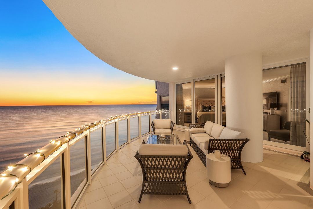 8231 Bay Colony Dr #1701, Naples, FL 34108