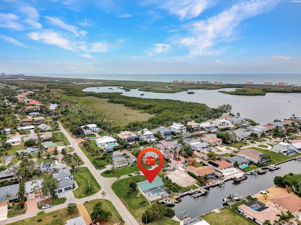 203 6th St, Bonita Springs, FL 34134