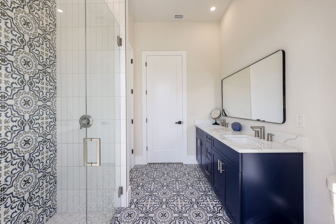 301 SW 33rd Ave, Cape Coral, FL 33991