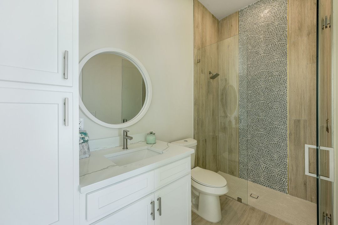 301 SW 33rd Ave, Cape Coral, FL 33991