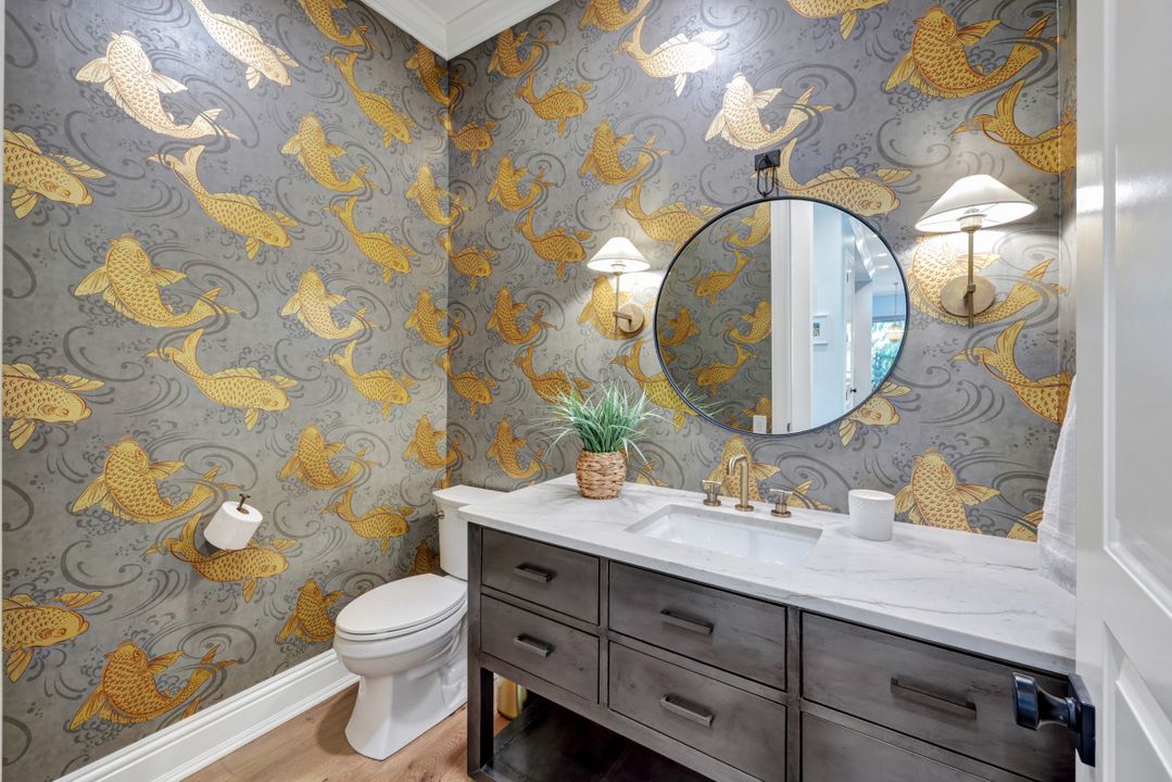 445 Putter Point Dr, Naples, FL 34103