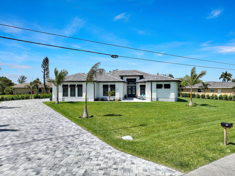 4242 SW 21st Pl, Cape Coral, FL 33914