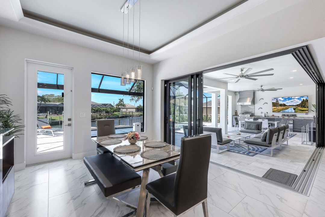 4242 SW 21st Pl, Cape Coral, FL 33914