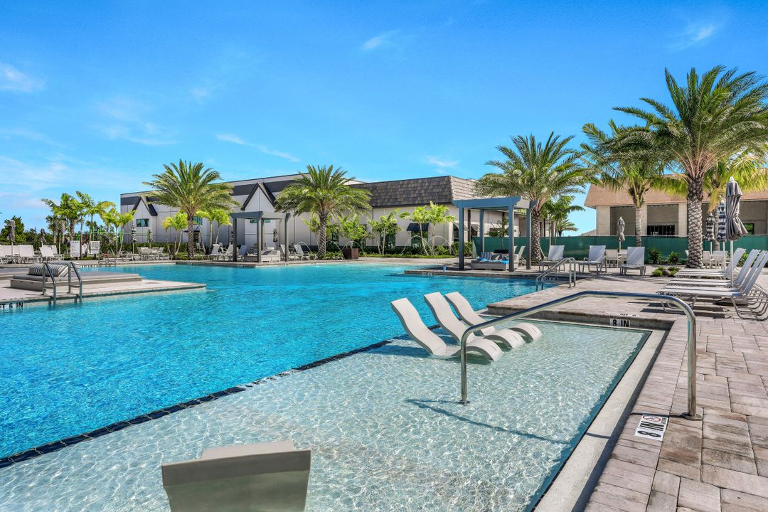 20117 Hartford Blvd, Estero, FL 33928