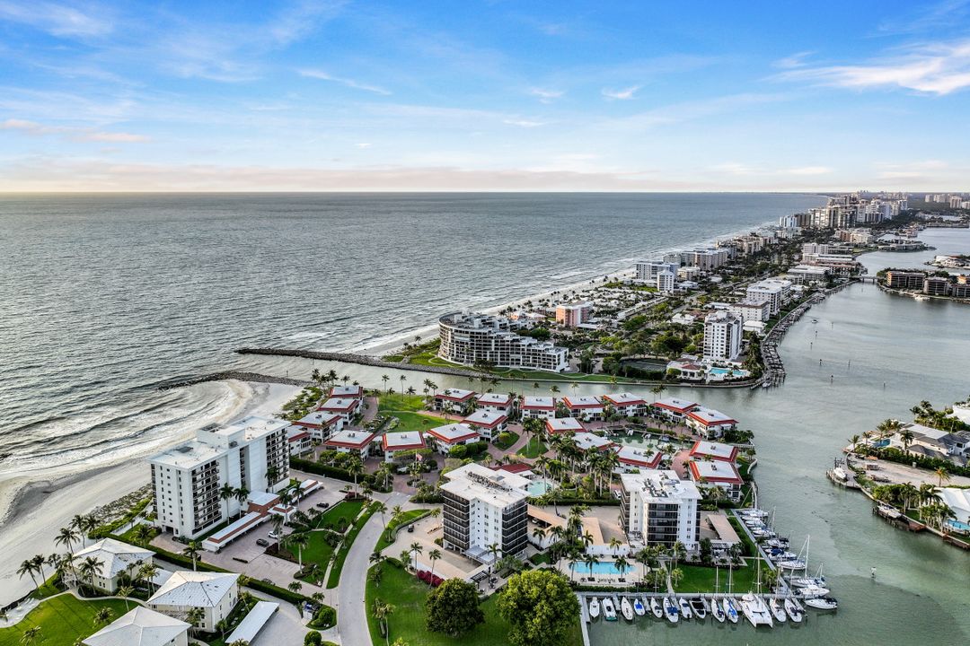 2170 Gulf Shore Blvd N #62W, Naples, FL 34102