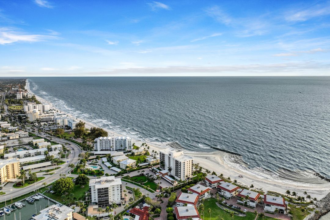 2170 Gulf Shore Blvd N #62W, Naples, FL 34102