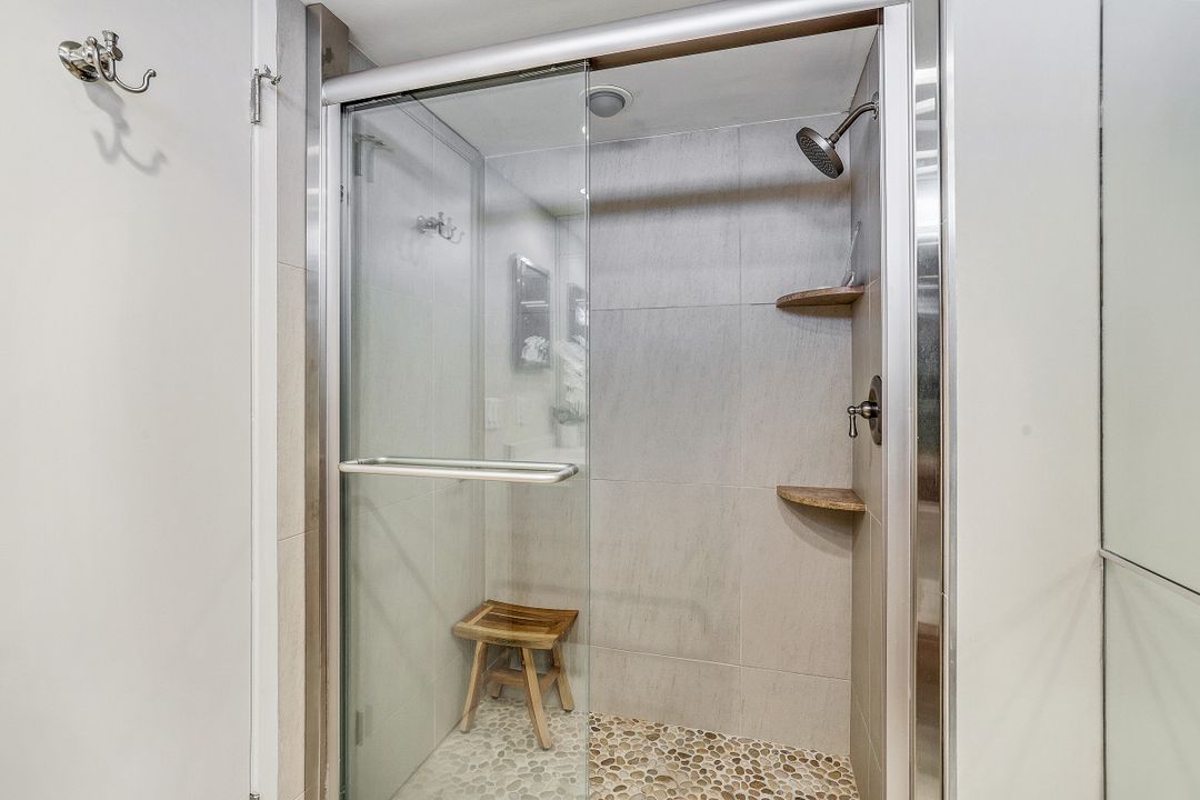 2170 Gulf Shore Blvd N #62W, Naples, FL 34102