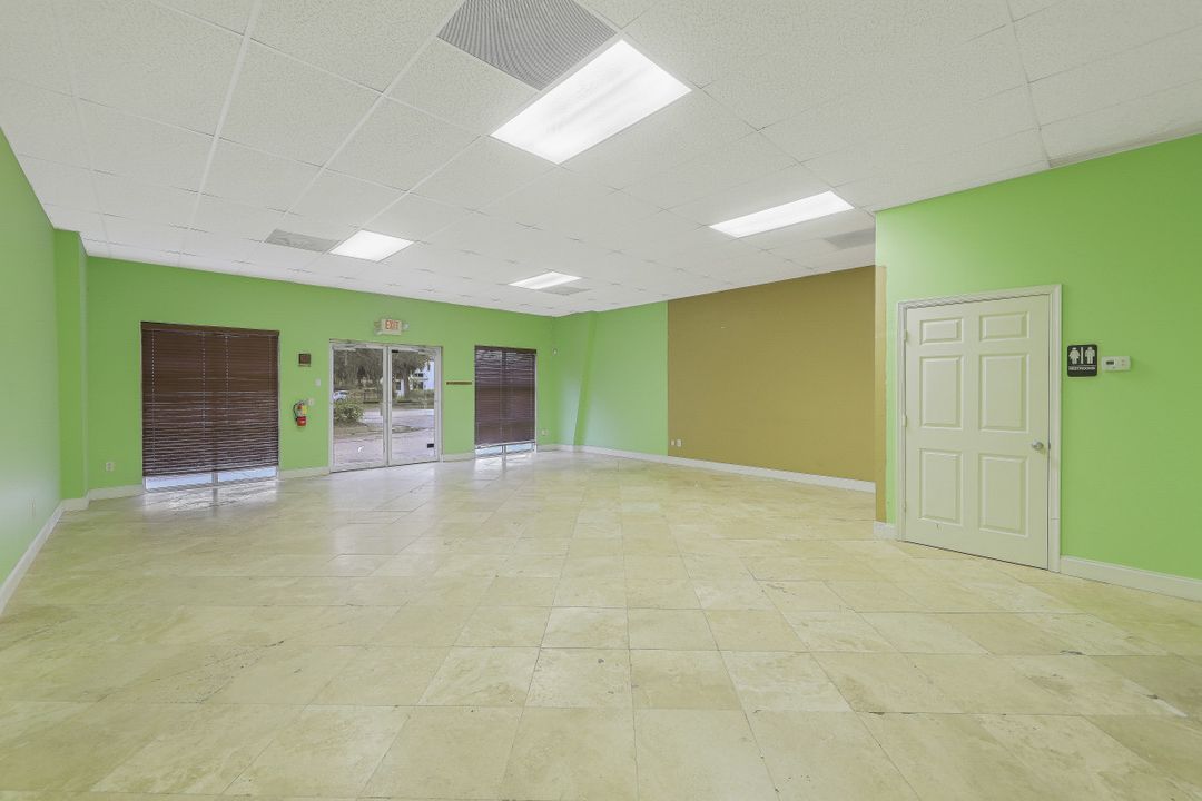 9201 Brookwood Ct, Bonita Springs, FL 34135