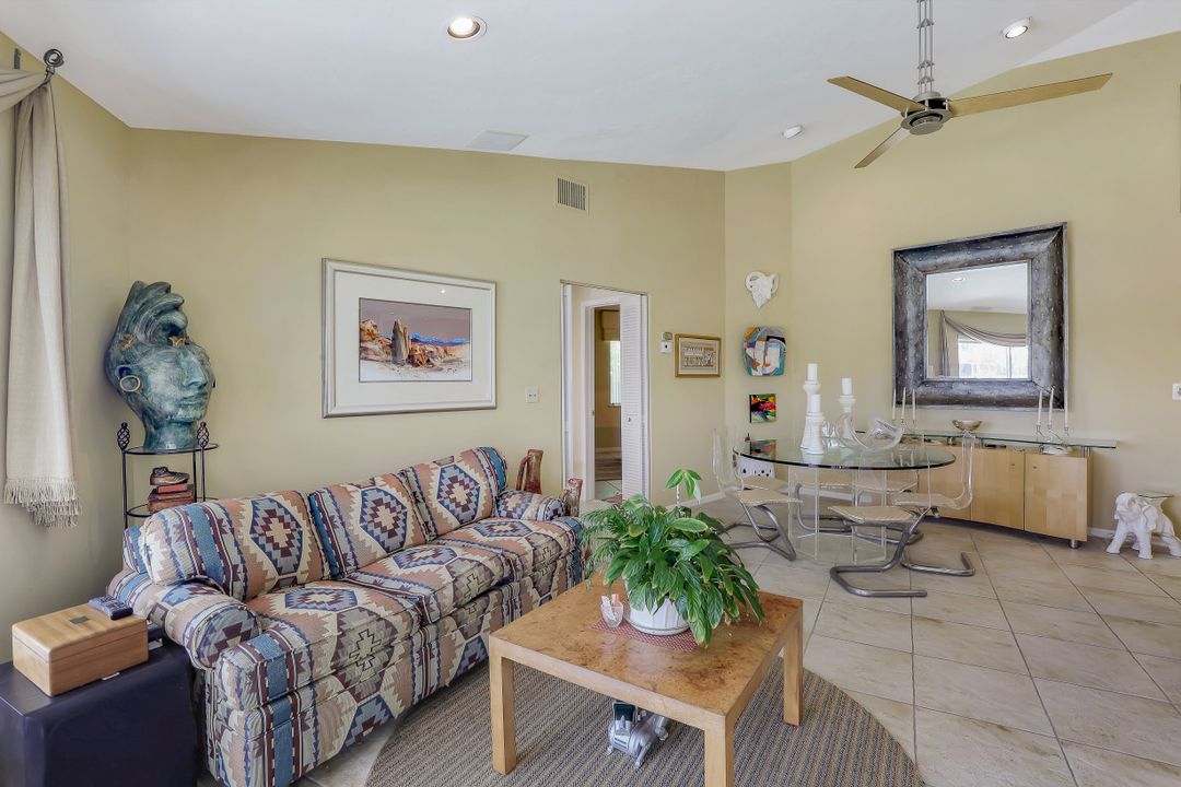 278 Seminole Ct, Marco Island, FL 34145