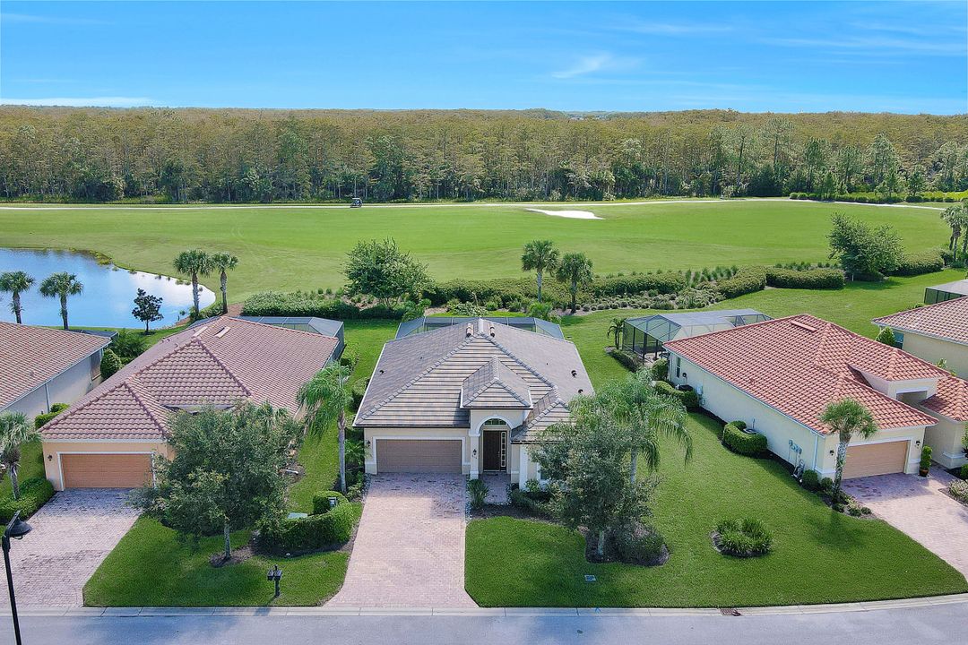 9114 Limestone Ln, Naples, FL 34120