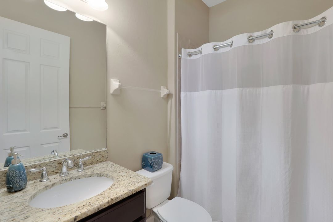 9114 Limestone Ln, Naples, FL 34120