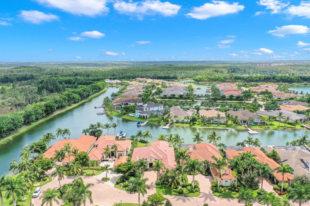 11861 Via Novelli Ct, Miromar Lakes, FL 33913