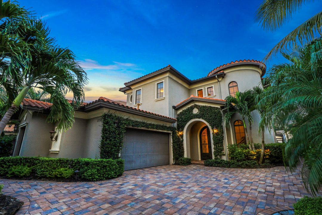11735 Via Savona Ct, Miromar Lakes, FL 33913