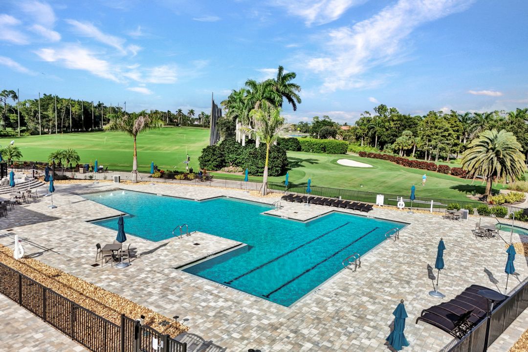 7360 Glenmoor Ln #4301, Naples, FL 34104