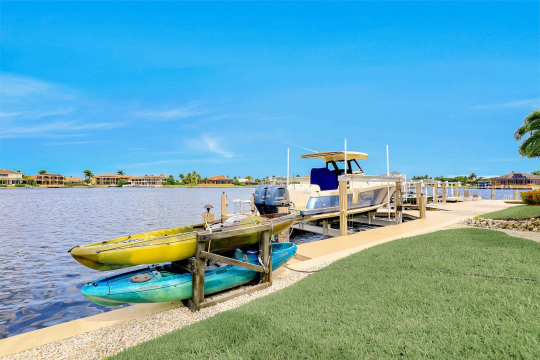 940 Tulip Ct, Marco Island, FL 34145