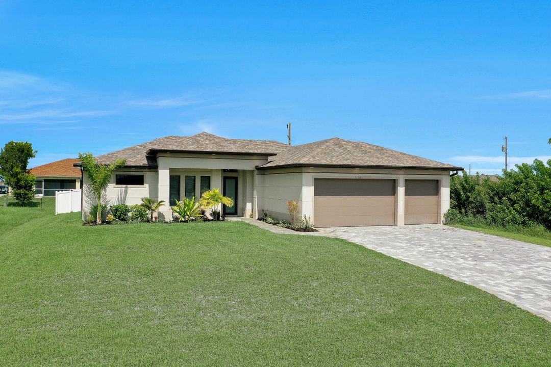 1107 NW 15th St, Cape Coral, FL 33993