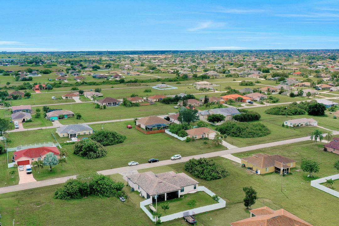 1107 NW 15th St, Cape Coral, FL 33993