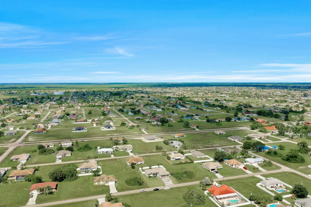 1107 NW 15th St, Cape Coral, FL 33993