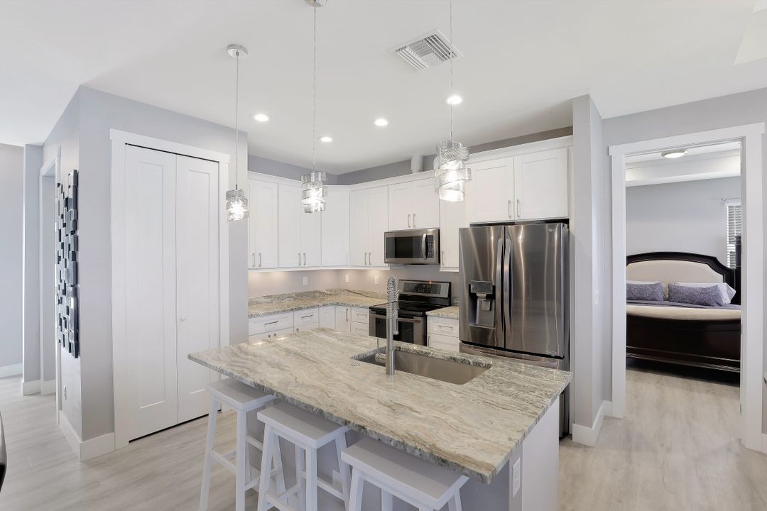 1107 NW 15th St, Cape Coral, FL 33993