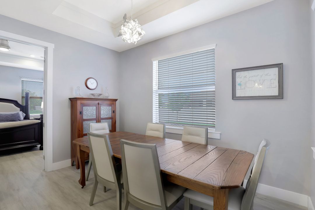 1107 NW 15th St, Cape Coral, FL 33993