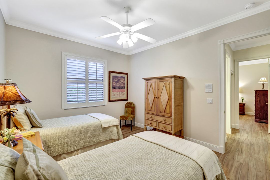 503 Turtle Hatch Ln, Naples, FL 34103