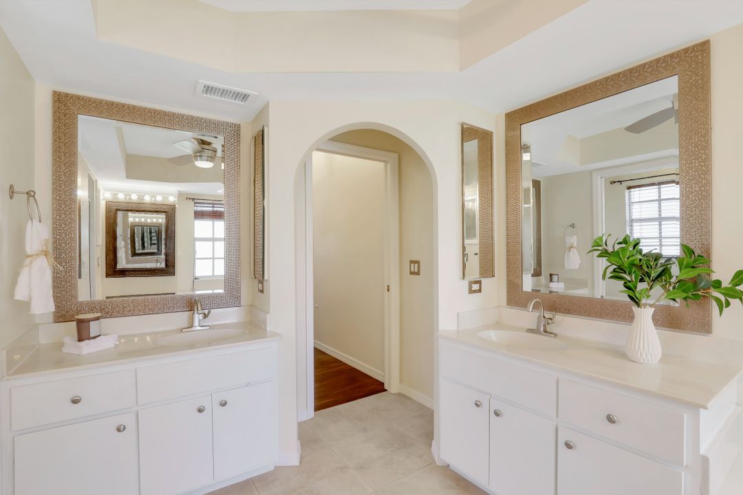 11475 Waterford Village Dr, Fort Myers, FL 33913