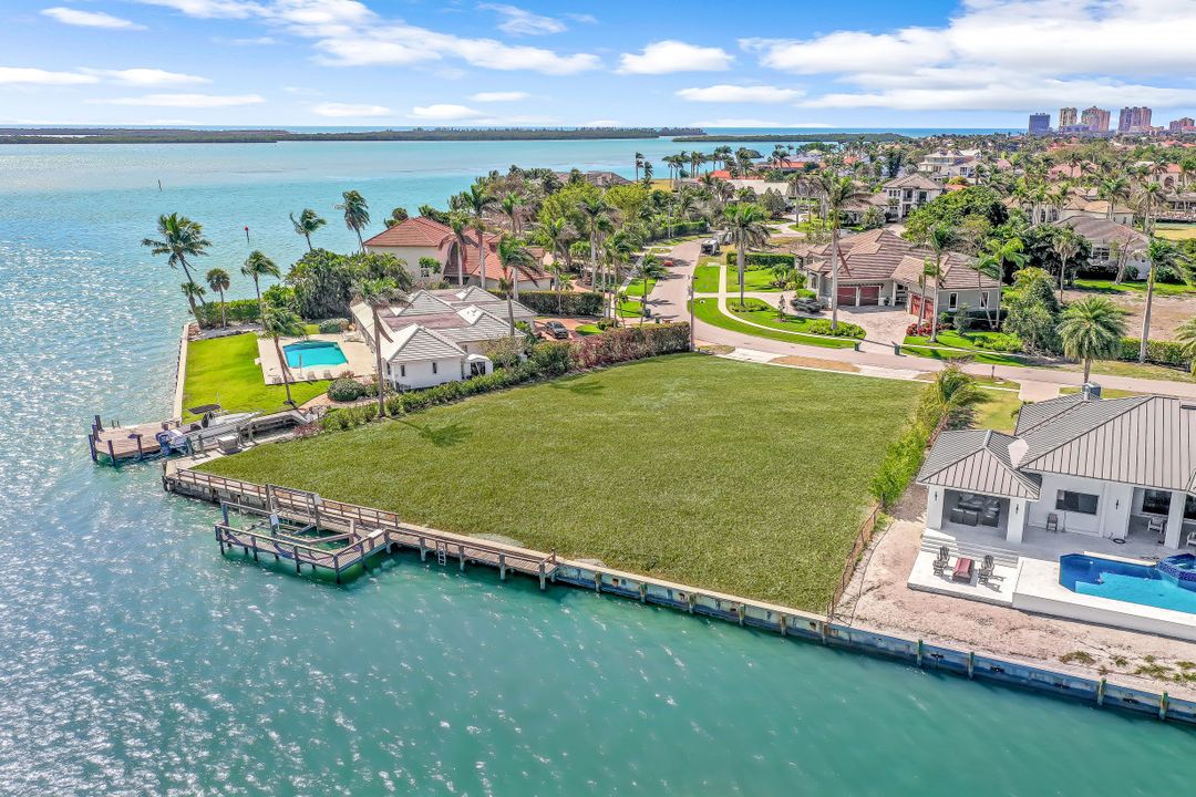 995 Caxambas Dr, Marco Island, FL 34145