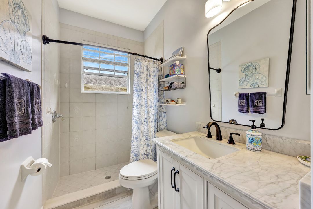 4935 SW 8th Pl, Cape Coral, FL 33914