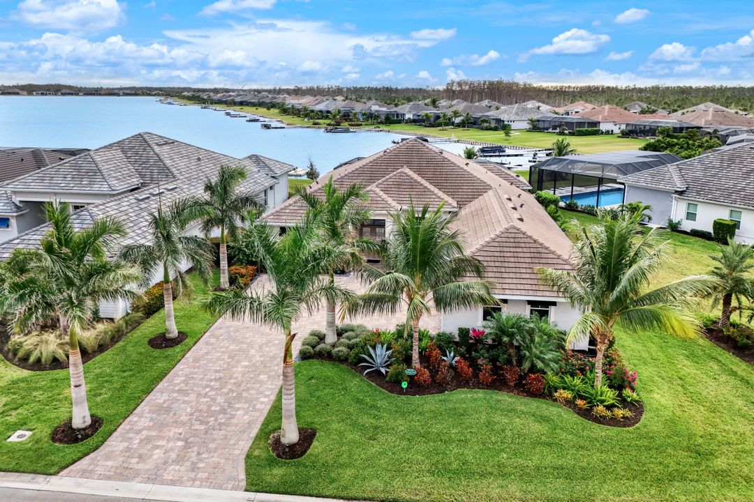 18501 WildBlue Blvd, Fort Myers, FL 33913