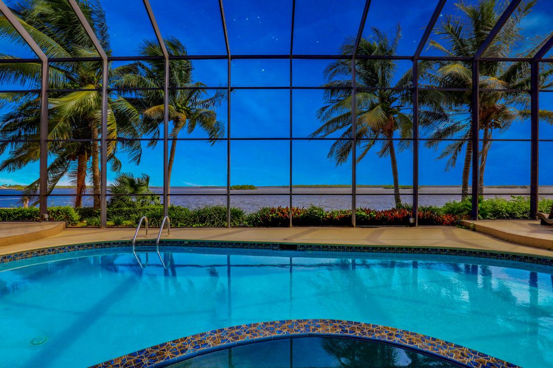 1471 Butterfield Ct, Marco Island, FL 34145