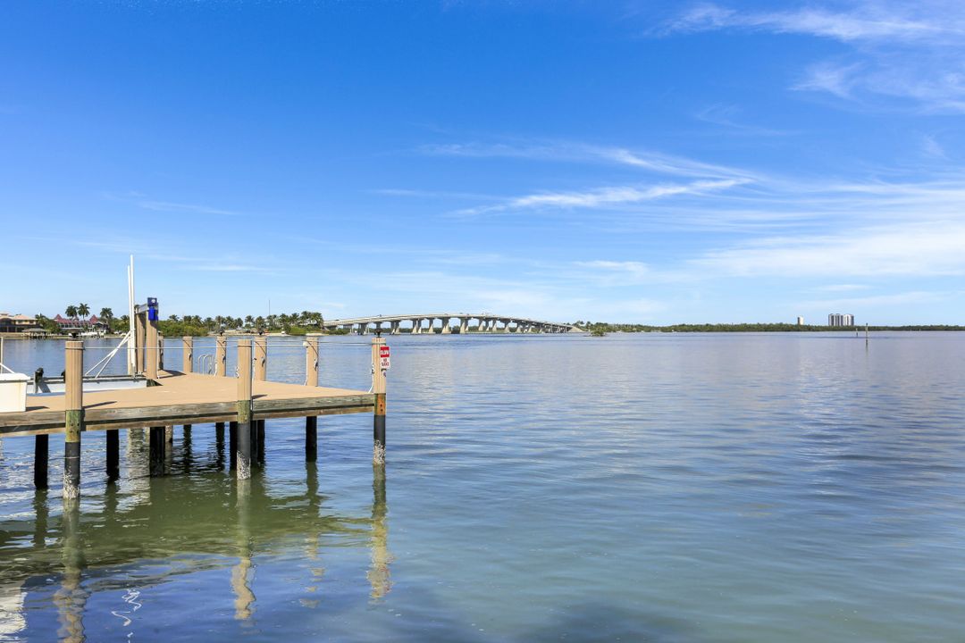 1471 Butterfield Ct, Marco Island, FL 34145