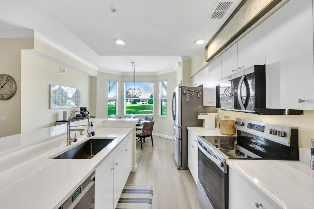 2690 Cypress Trace Cir #3221, Naples, FL 34119