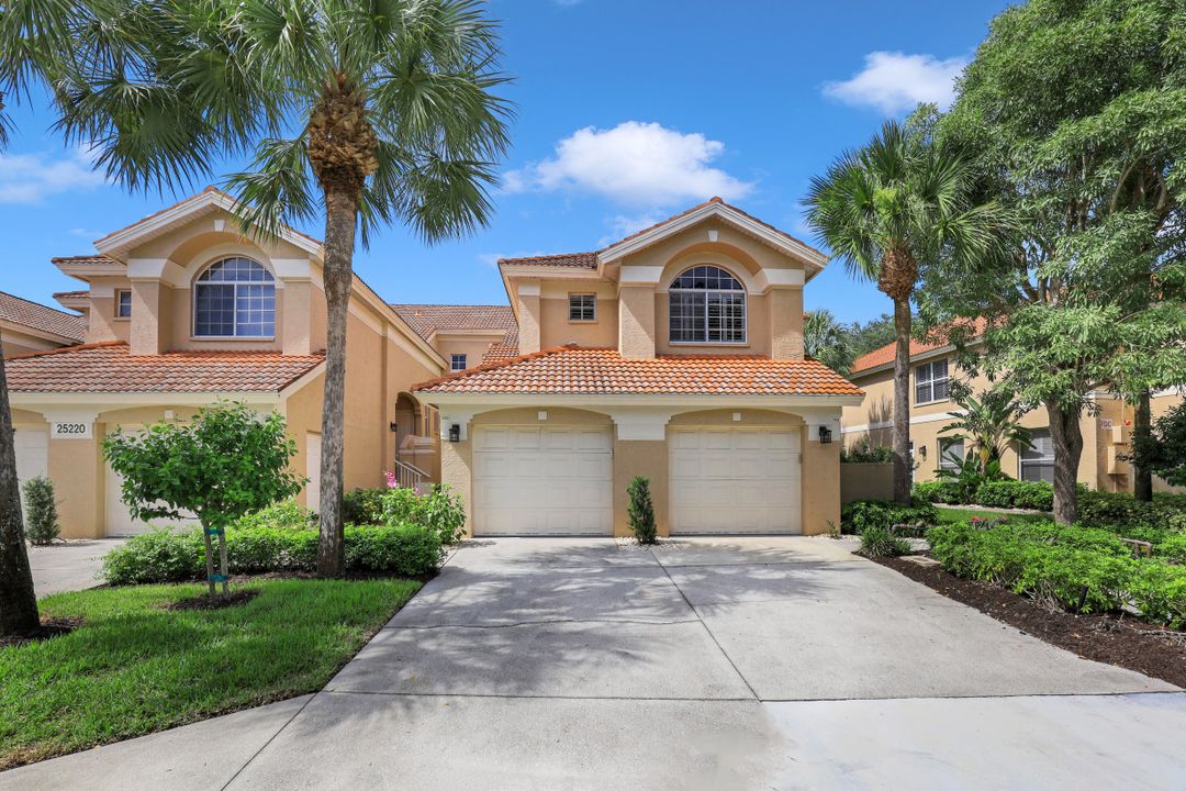 25220 Pelican Creek Cir #203, Bonita Springs, FL 34134
