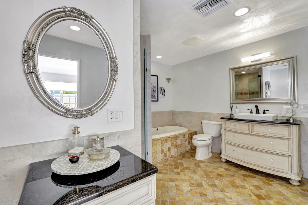 3128 Andorra Ct, Naples, FL 34109
