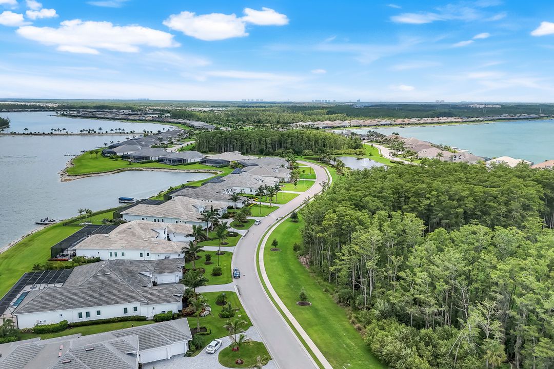 18250 Blue Eye Loop, Fort Myers, FL 33913