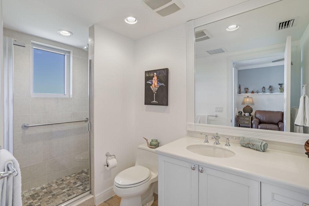 1050 Borghese Ln #1802, Naples, FL 34114
